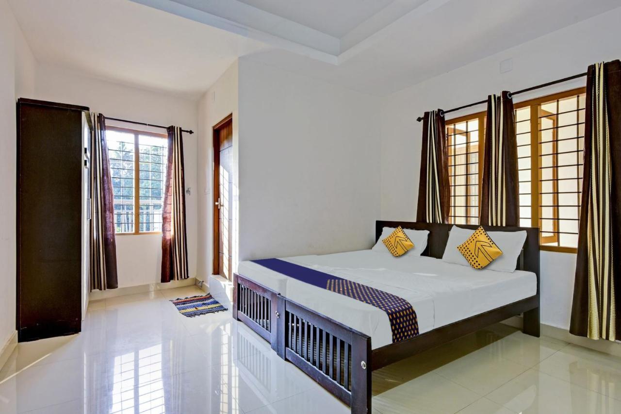 Hotel O Royal Residency Erattupetta Dış mekan fotoğraf