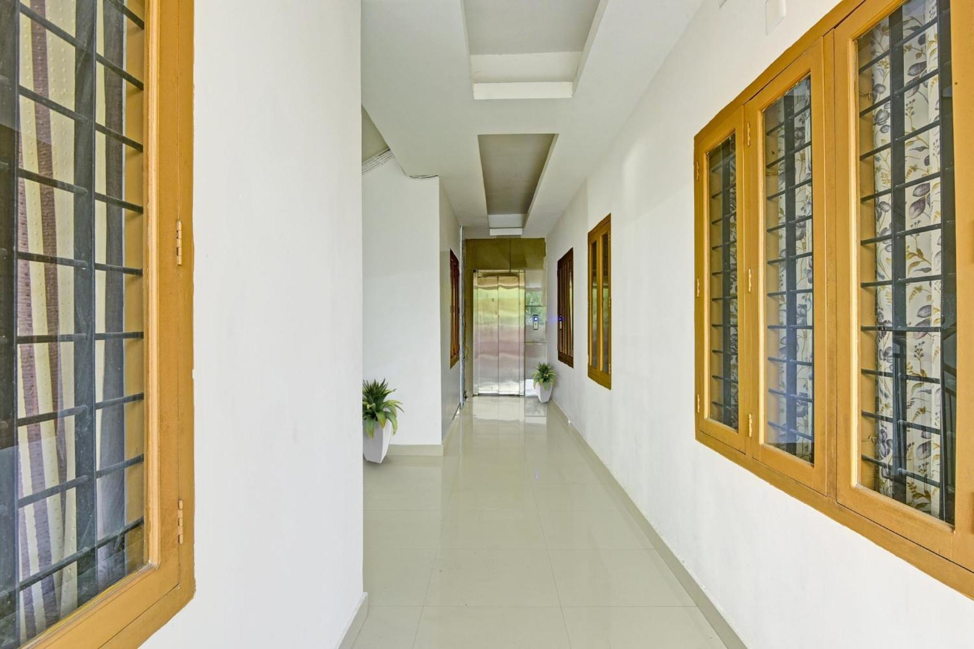 Hotel O Royal Residency Erattupetta Dış mekan fotoğraf